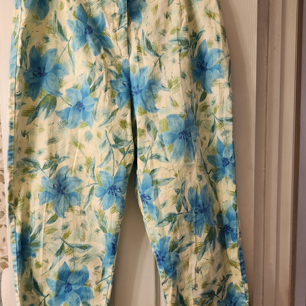 Floral Blue and Green Women's Casual Pants